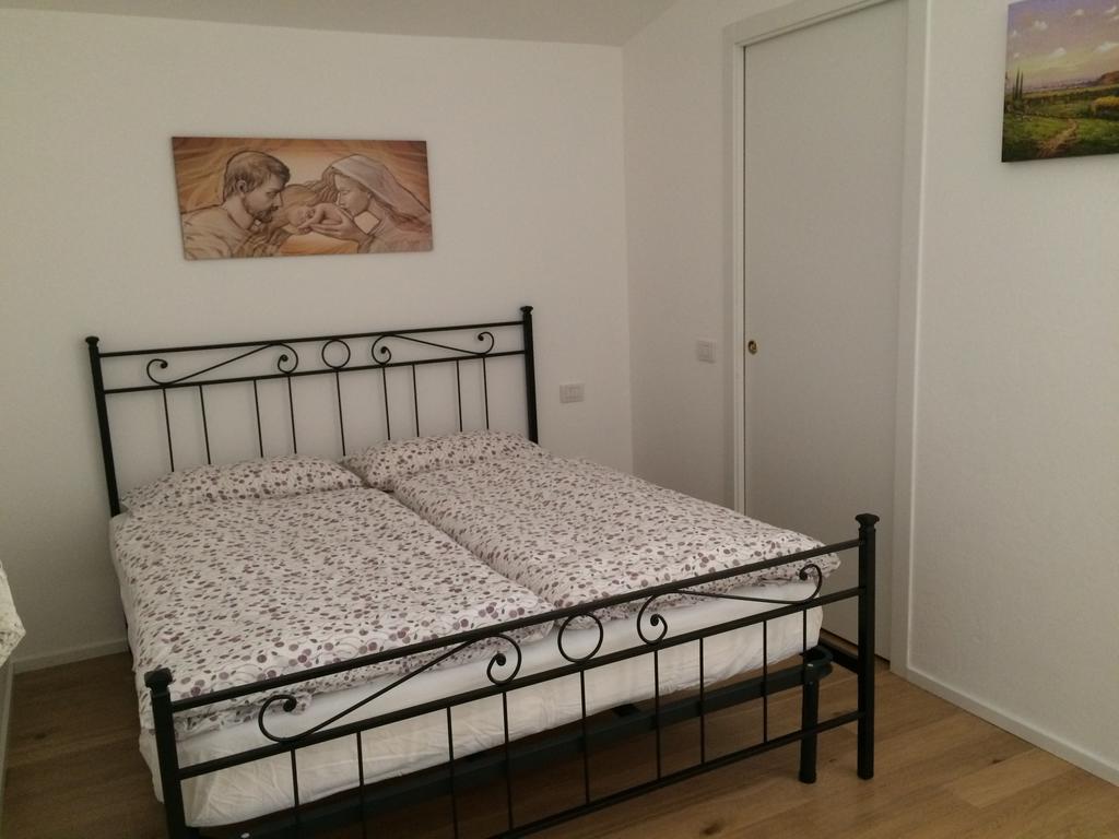Casina Rosa Apartment Certaldo Phòng bức ảnh